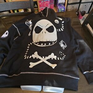 Spencer's The Nightmare Before Christmas Black and White Graphic Hoodie Nwt Xl